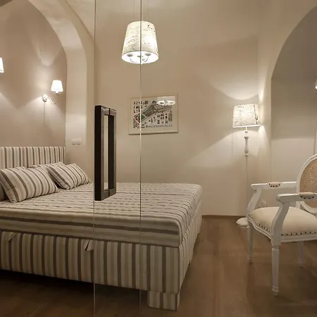 Igor And David Apartments Prague Room photo